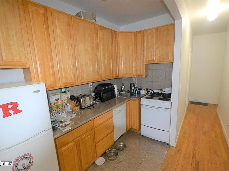 1st image of 1966 A C Powell Blvd APT 6
