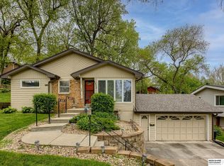 4936 S 78th Ave, Ralston, NE 68127