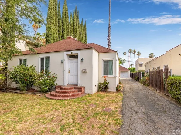 14525 Weddington St, Van Nuys, CA 91411