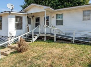 209 Main St N #211, Hornbeak, TN 38232