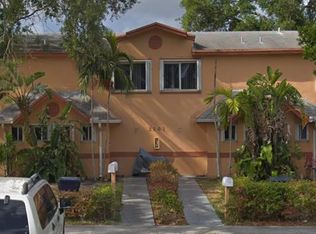 2261 NE 171st St #4, North Miami Beach, FL 33160