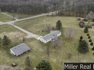 5653 W Gun Lake Rd, Hastings, MI 49058