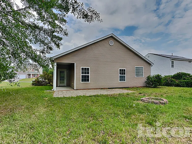 4 Cliffview Ct — Photo 15