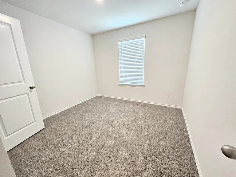 213 Arbor Dr — Photo 22