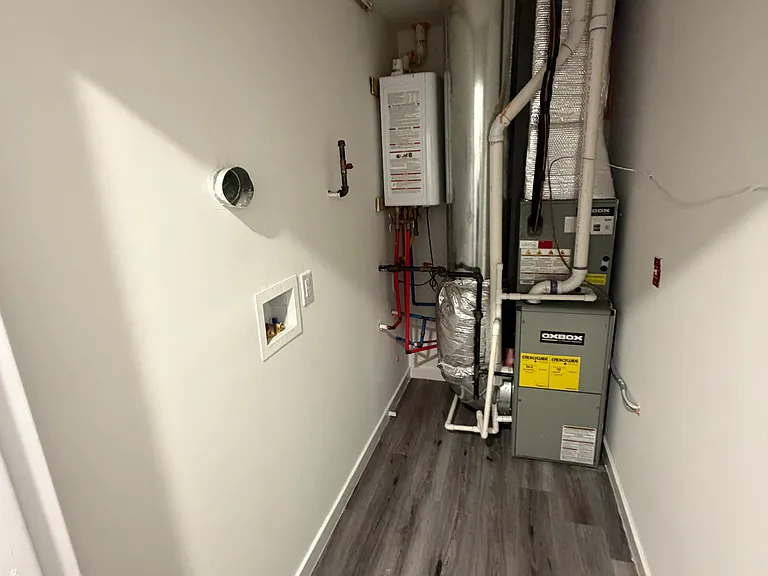 135 Beech St #505 — Photo 7