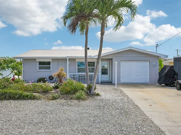 3050 York Rd, Saint James City, FL 33956