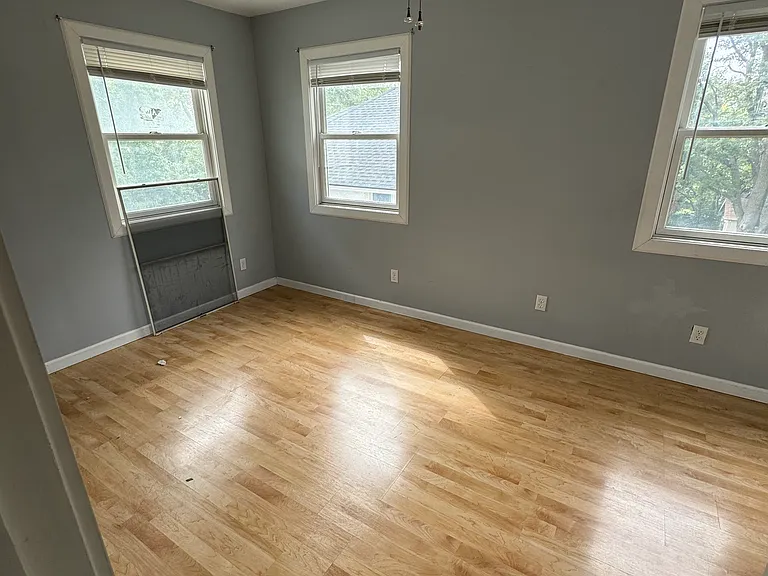 5634 Corby St #3 — Photo 13