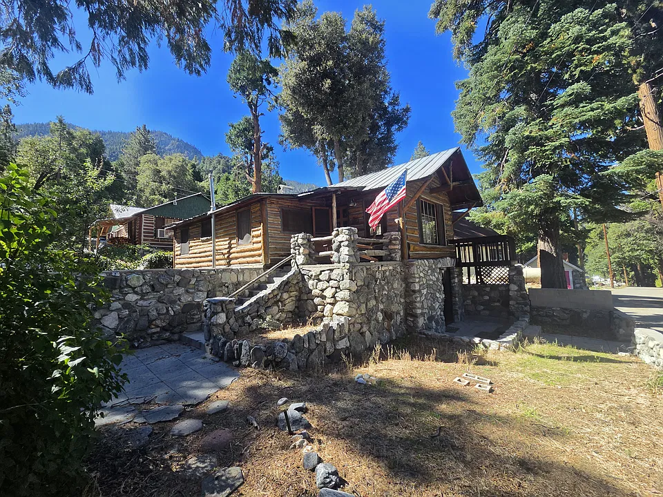 41173 Pine Dr