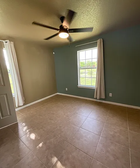 12010 Del Rio — Photo 34