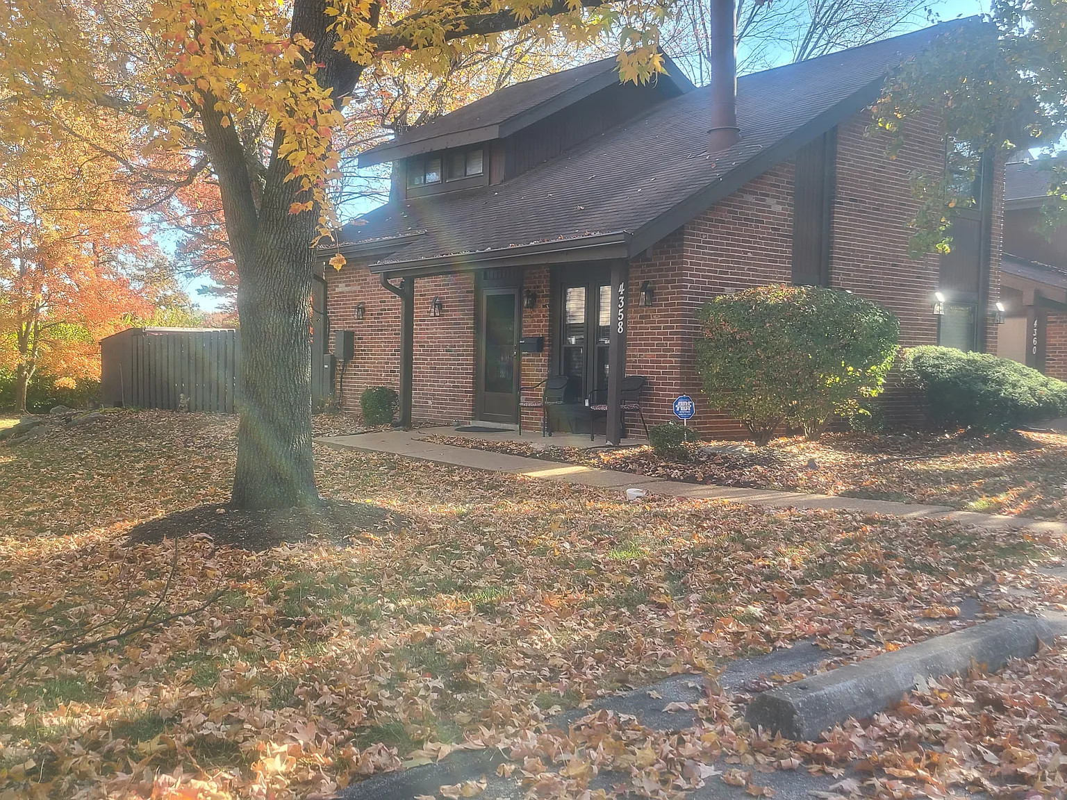 2 bed, 1260 sqft, $1,995 — Photo 2