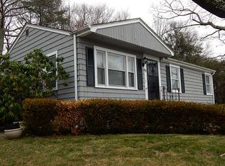 152 Pilgrim Ave, Coventry, RI 02816