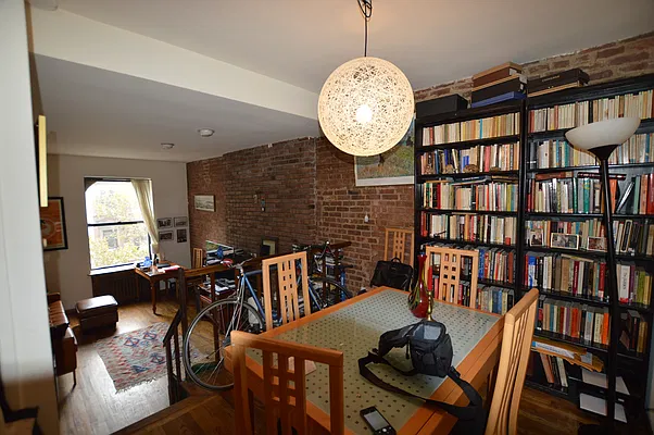 Rented by City Stop Realty | media 1