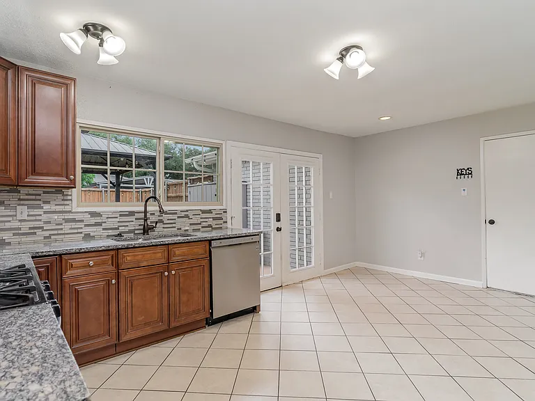 1713 Montana Trl — Photo 18