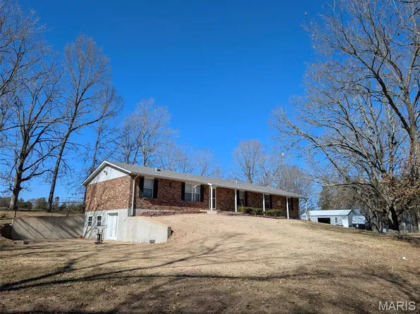 14707 State Rd E, De Soto, MO 63020
