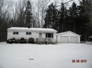 2203 E Moore Rd, Saginaw, MI 48601