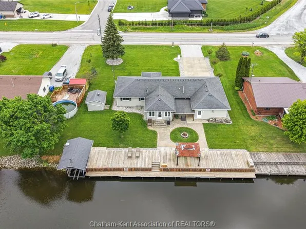 855 Tisdelle Dr, Lakeshore, ON N0P 2L0
