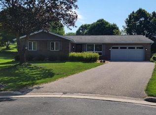 9 Pagham Ct, Madison, WI 53719