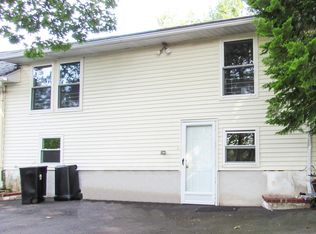 102 Old Stage Rd, East Brunswick, NJ 08816