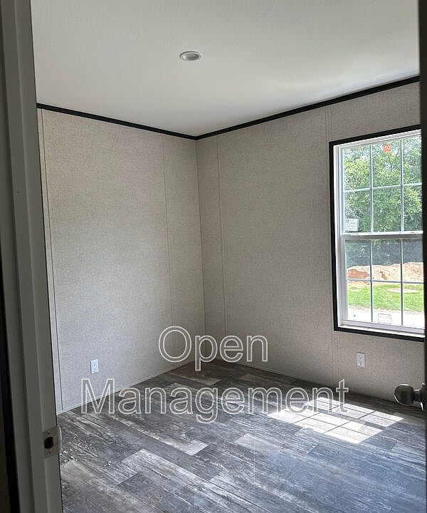 2nd image of 356 Bayhead Dr Lot 226