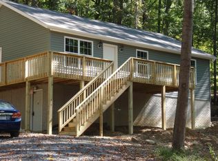 100 Gingerbread Ln, Harpers Ferry, WV