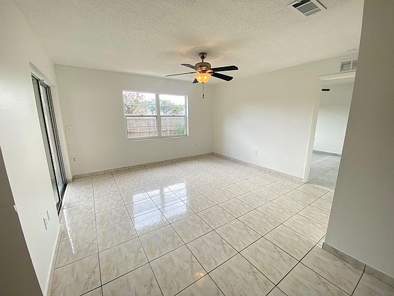 2nd image of 4122 Pescadero Ct