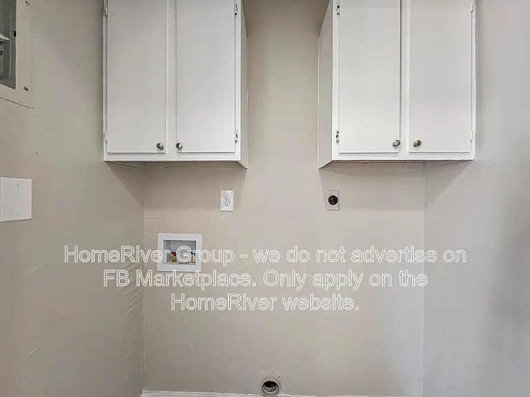 5510 Seahorse Dr — Photo 9