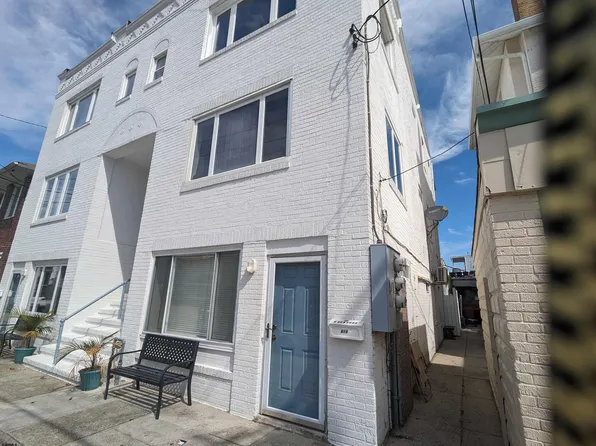 1 1/2 N Newport Ave APT A1, Ventnor City, NJ 08406