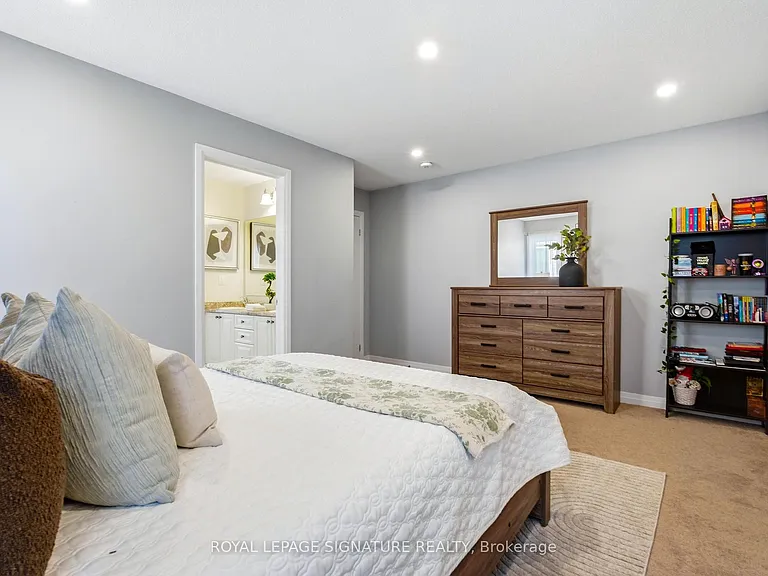 14 Paisley Way — Photo 23