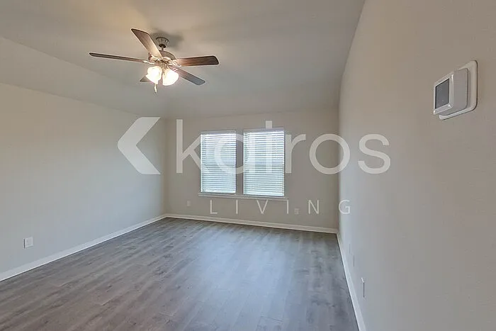 108 Santiago Ct — Photo 16