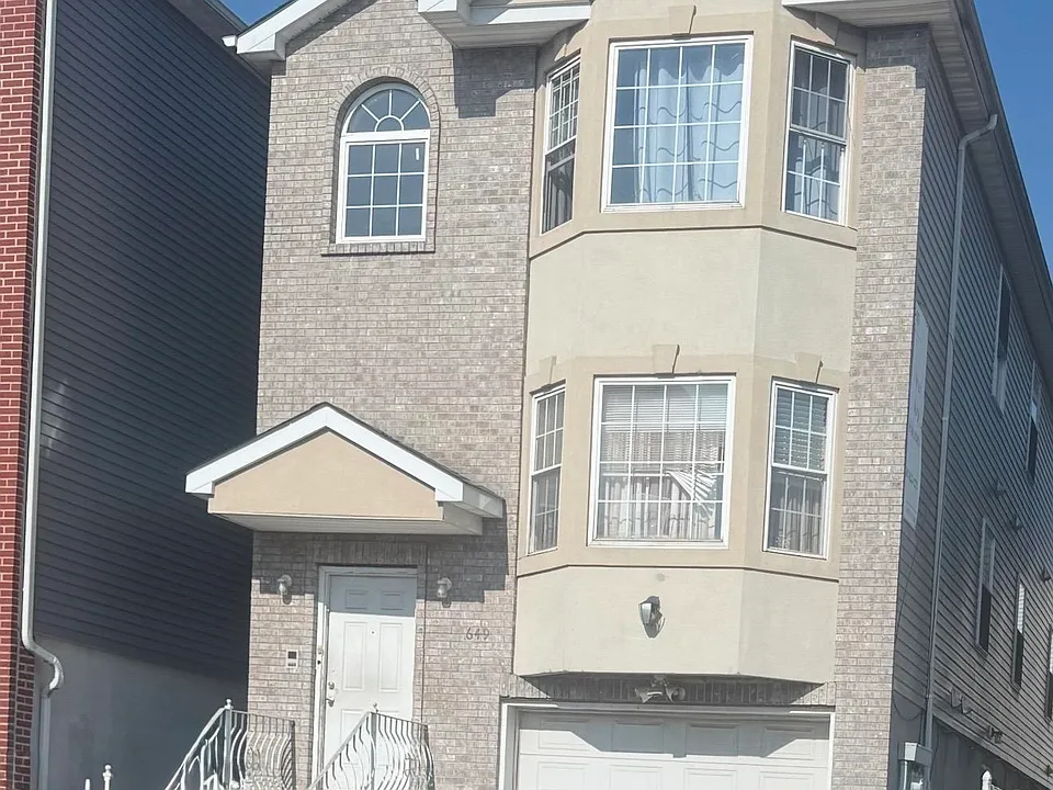 649 Ocean Ave #1