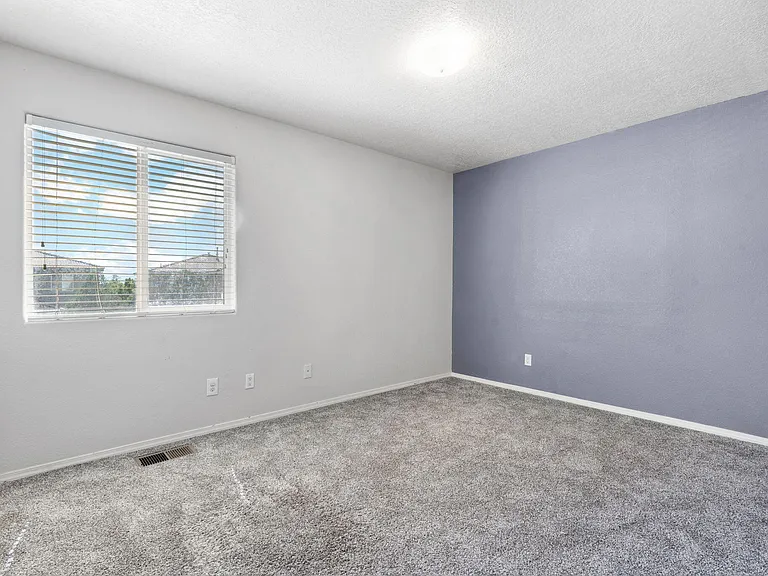 1740 Black Gold St SE — Photo 32