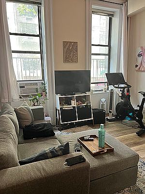 1st image of 231 E 50th St APT 2