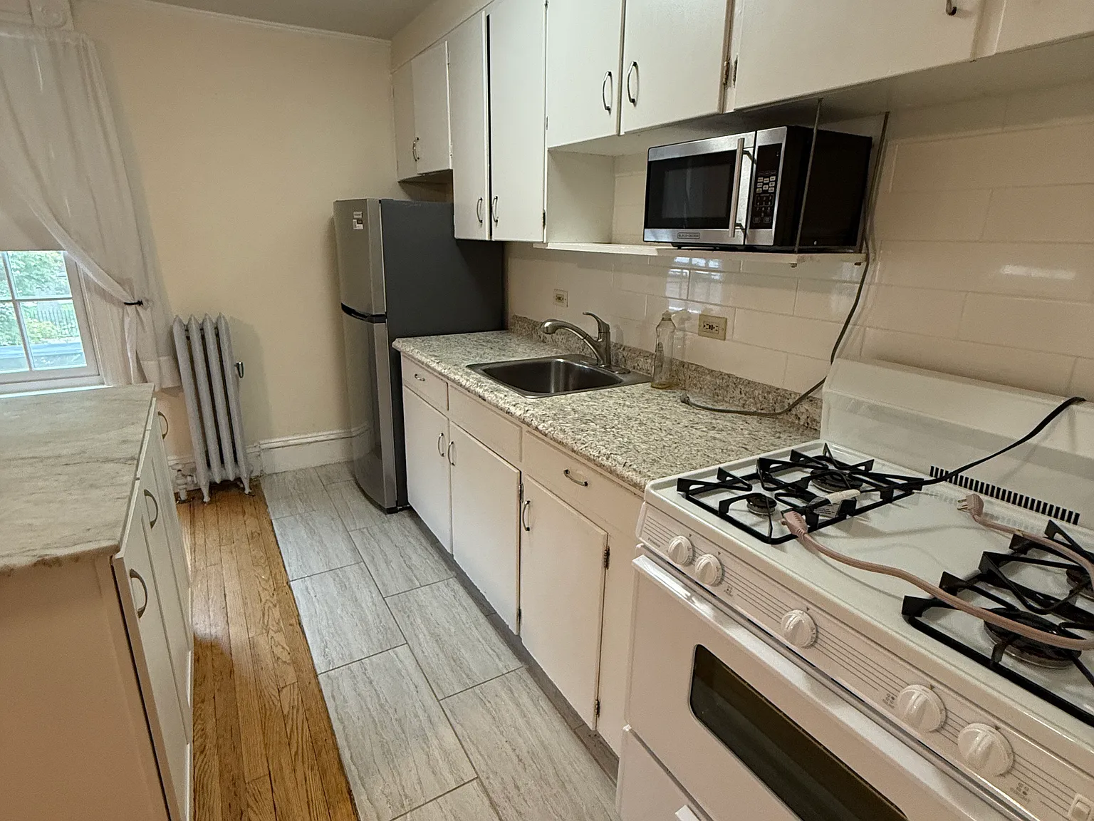 200 Nassau St — Photo 3