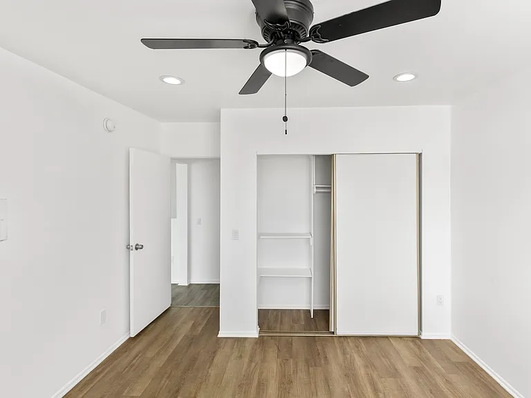 15316 Gault St #205 — Photo 7