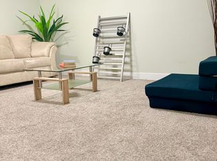 8536 223rd St NW, Edmonton, AB T5T7E4