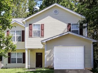906 Valley Ridge Rd, Charlotte, NC 28214