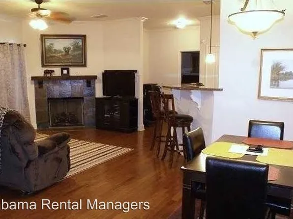 1211 Riverhaven Pl, Hoover, AL 35244