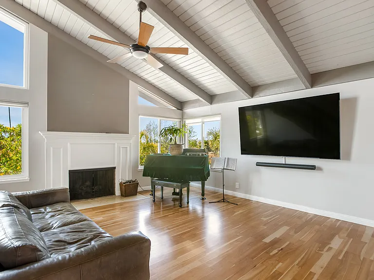 17175 Tam O Shanter Dr — Photo 5