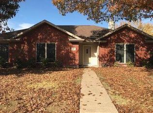 7805 Meadowlark Ln, Rowlett, TX 75088