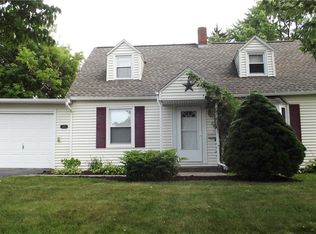 122 Retford Dr, Liverpool, NY 13088