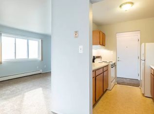 Woodcreek Manor, Lincoln Park, MI 48146
