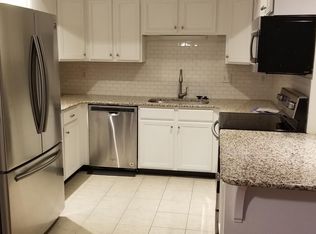 1268 Timber View Dr, Mechanicsburg, PA 17050