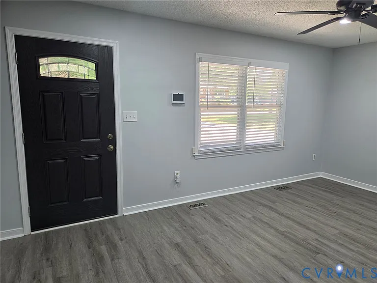 2937 Forest Hills Rd — Photo 2