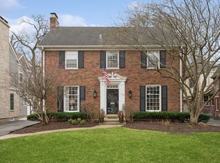 2145 Chestnut Ave, Wilmette, IL 60091