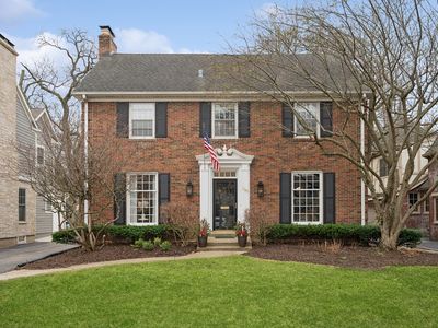 2145 Chestnut Ave, Wilmette, IL, 60091