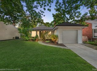 4402 Berkshire Rd, Royal Oak, MI 48073