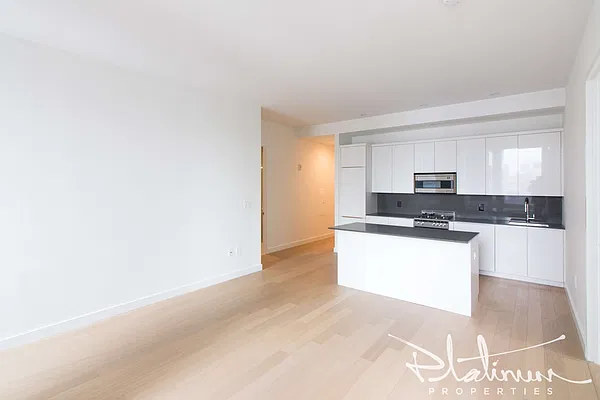 Rented by Platinum Forbes Global Properties | media 8