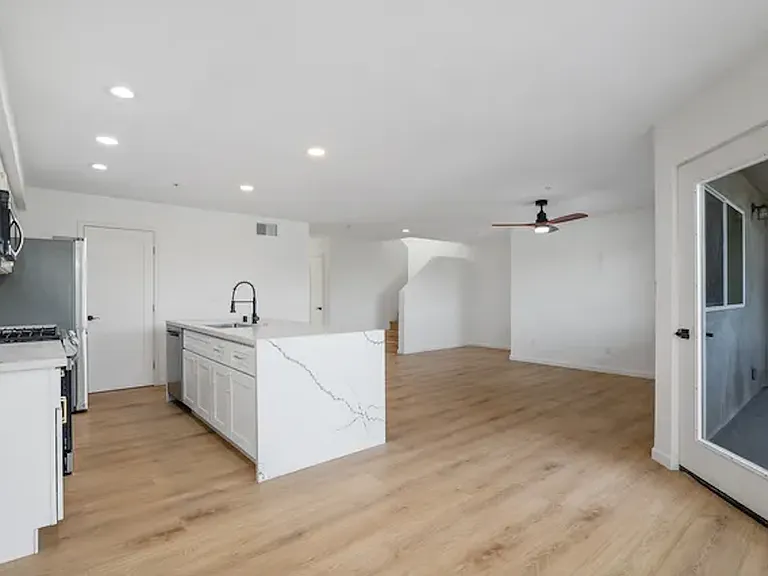 4586 Hamilton St #A — Photo 2