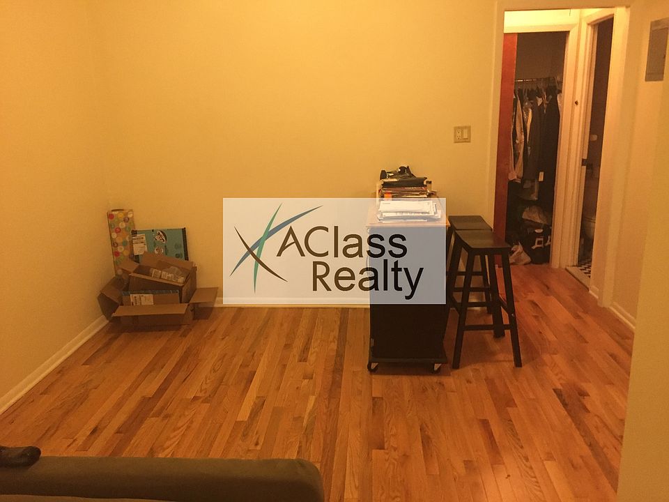 1st image of 2435 41st St #23