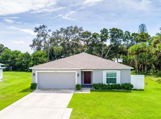 7605 Pacific Ave, Fort Pierce, FL 34951